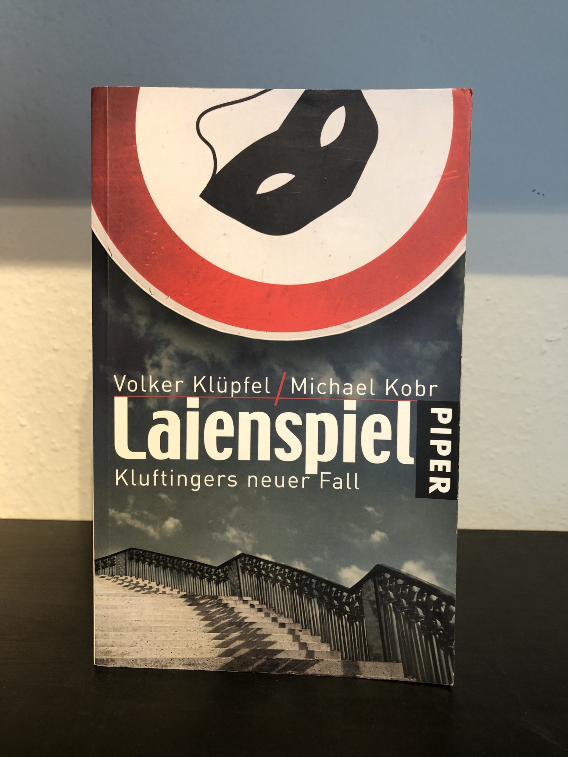 Laienspiel - Kluftingers neuer Fall - Volker Klüpfel, Michael Kobr main image