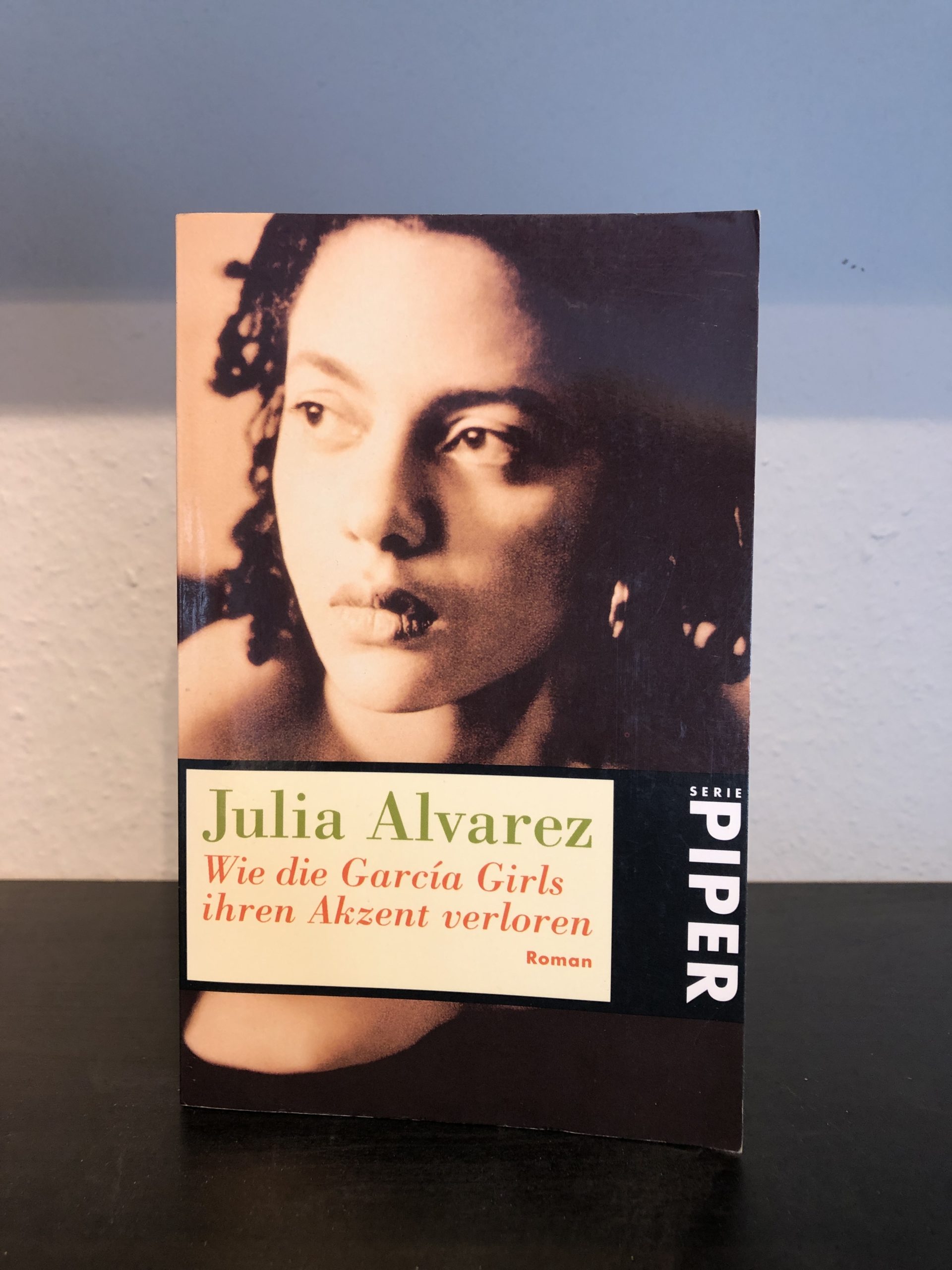 Wie die García Girls ihren Akzent verloren - Julia Alvarez-image